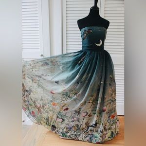 DENNIS BASSO Designer Butterfly Gown Pre-fall 2016 Collection